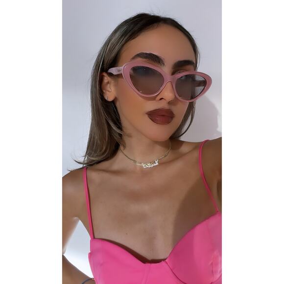 NEW Gucci GG1170S Pink Cat Eye Sunglasses - Picture 1 of 9